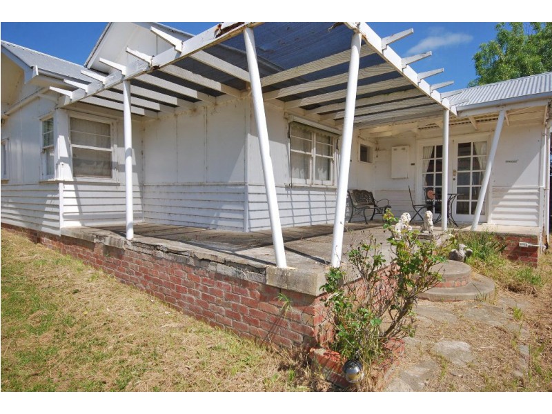 57 Gray Street, Lismore VIC 3324