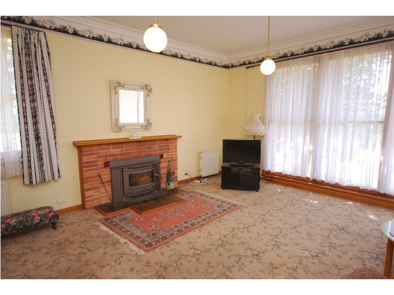 88 High Street, Lismore VIC 3324