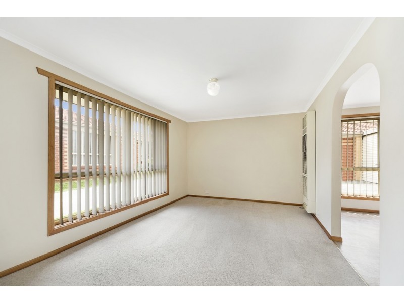 2/199 Yarrowee Street, Sebastopol VIC 3356