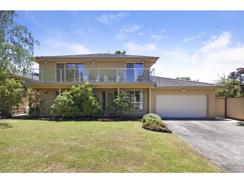 9 Sainsbury Court, Mount Clear VIC 3350