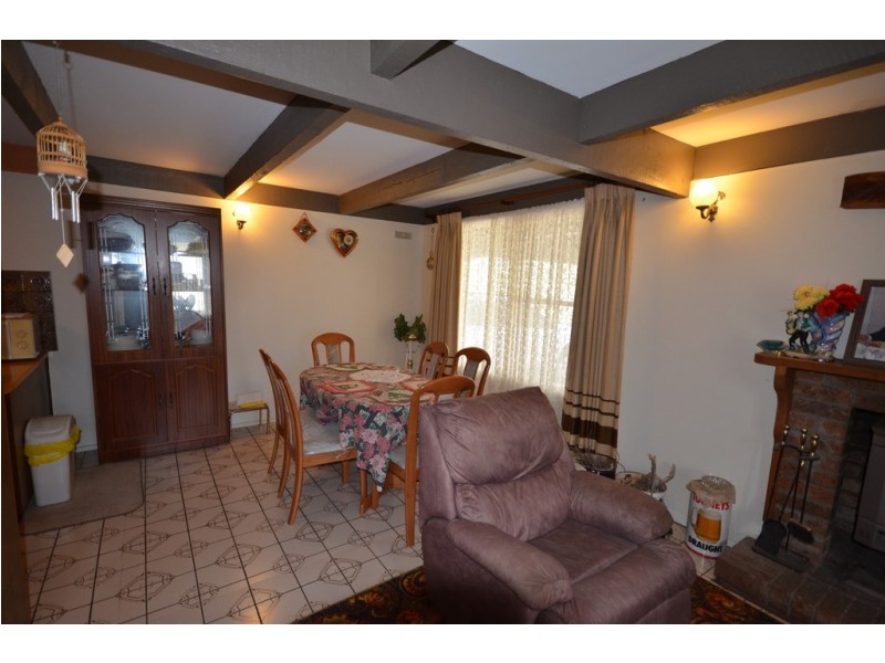 95 Foulkes Crescent, Clunes VIC 3370