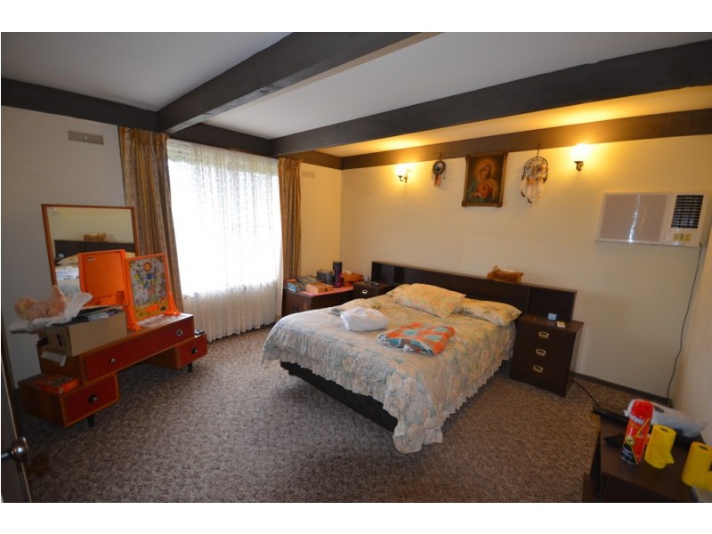 95 Foulkes Crescent, Clunes VIC 3370