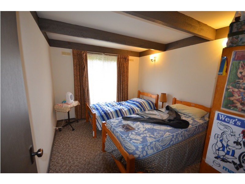 95 Foulkes Crescent, Clunes VIC 3370