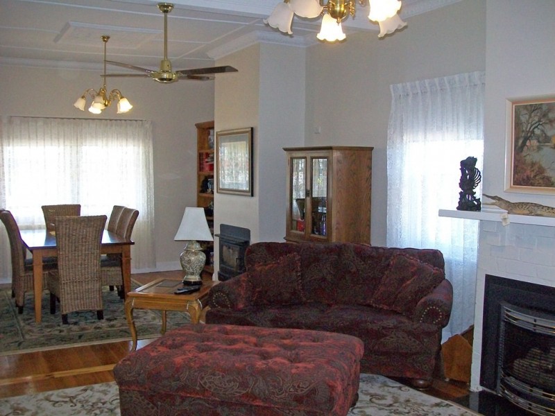 27 High Street, Lismore VIC 3324