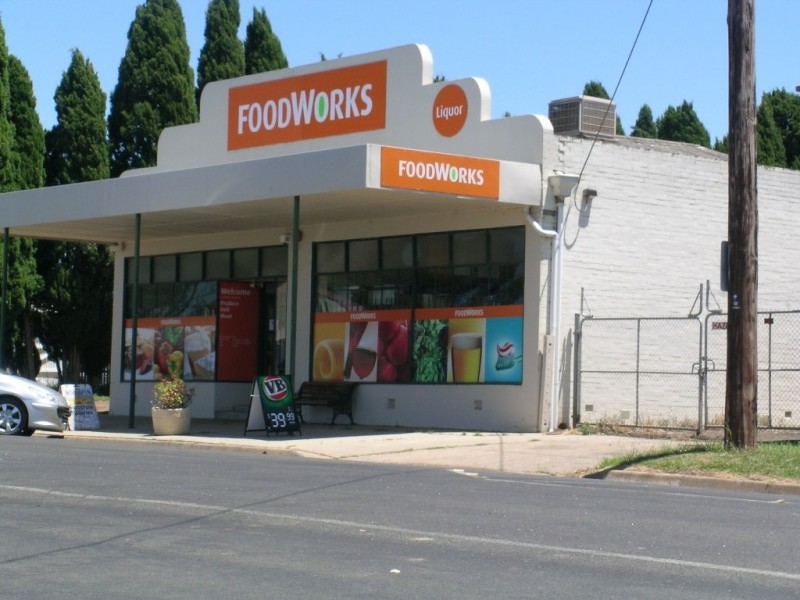 27 High Street, Lismore VIC 3324