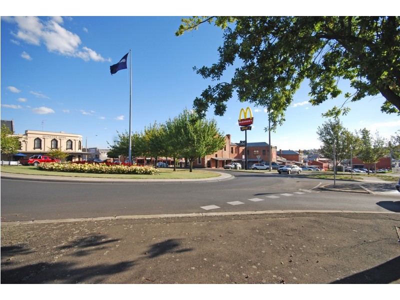 18 Humffray Street North, Bakery Hill VIC 3350