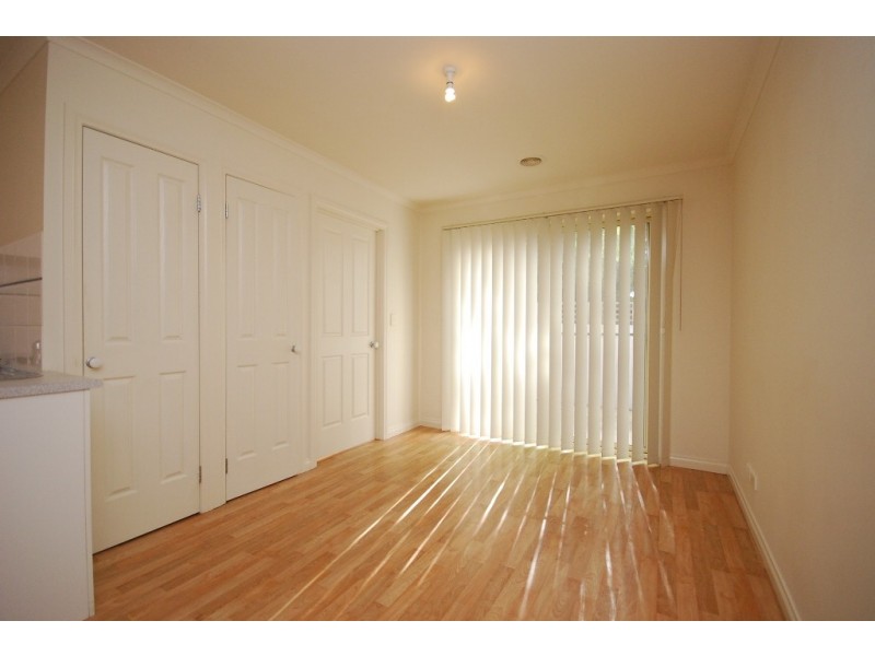 9 Domain Gardens, Sebastopol VIC 3356