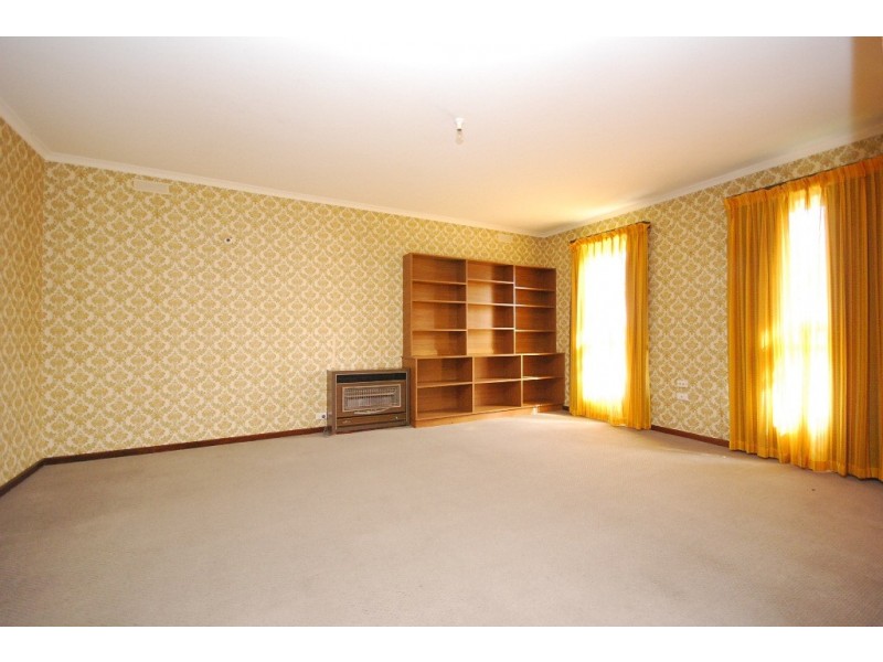 10 Margaret Avenue, Ballarat North VIC 3350