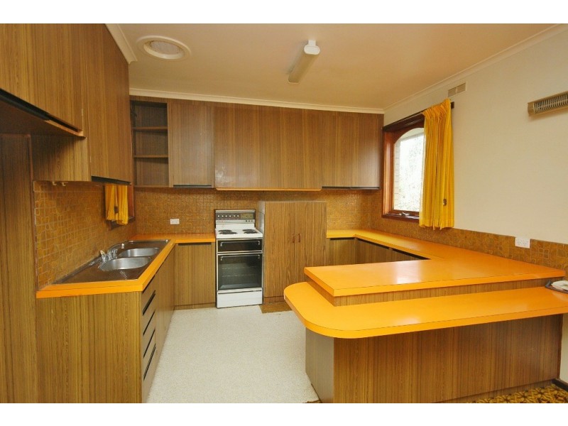 10 Margaret Avenue, Ballarat North VIC 3350