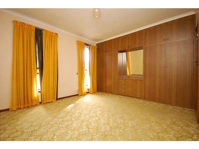 10 Margaret Avenue, Ballarat North VIC 3350