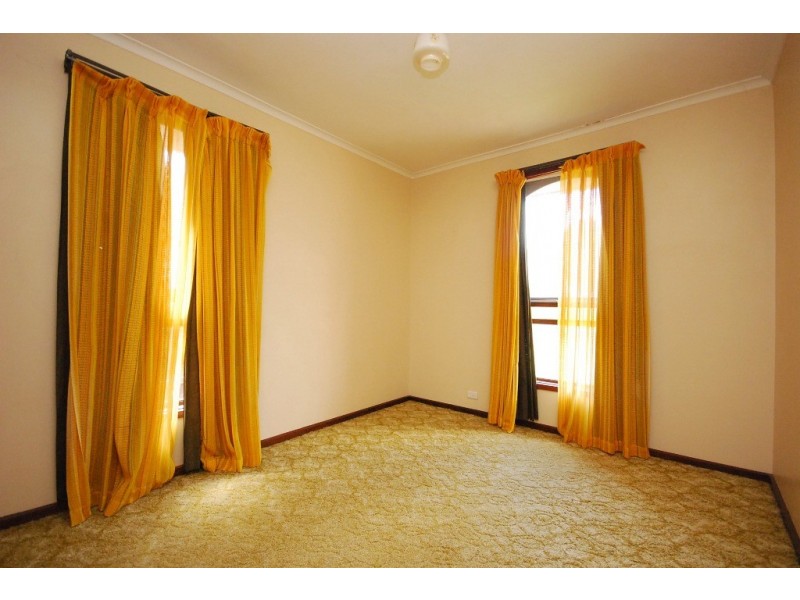 10 Margaret Avenue, Ballarat North VIC 3350