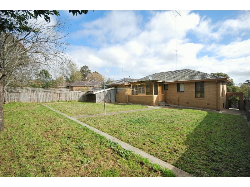 10 Margaret Avenue, Ballarat North VIC 3350