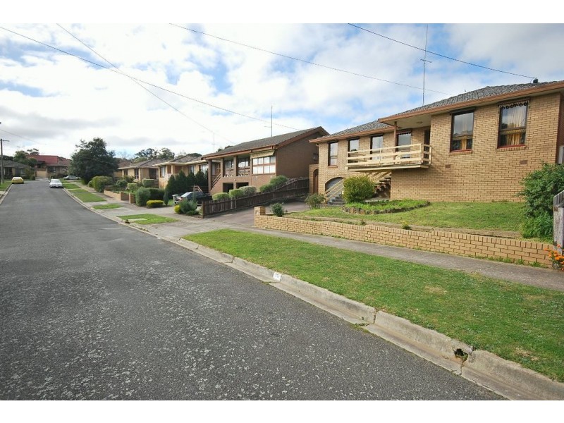 10 Margaret Avenue, Ballarat North VIC 3350