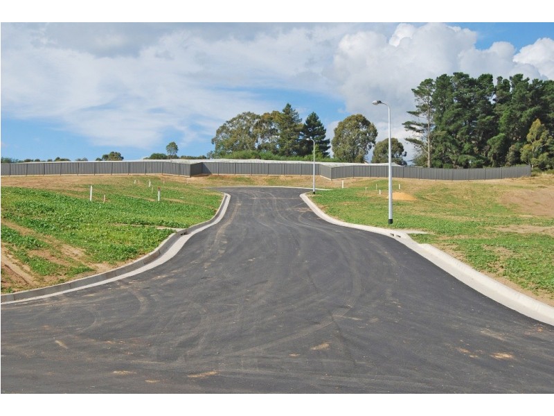 Lot 9 Gallowburn Court, Brown Hill VIC 3350