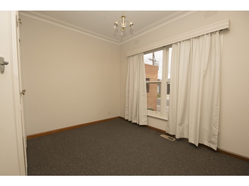 14 Towong Street, Alfredton VIC 3350