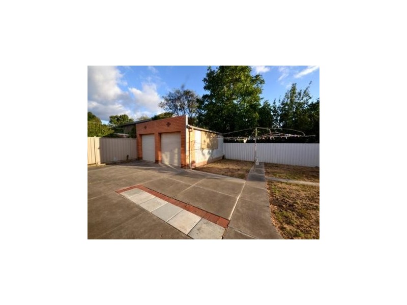 303 Latrobe Street, Redan VIC 3350