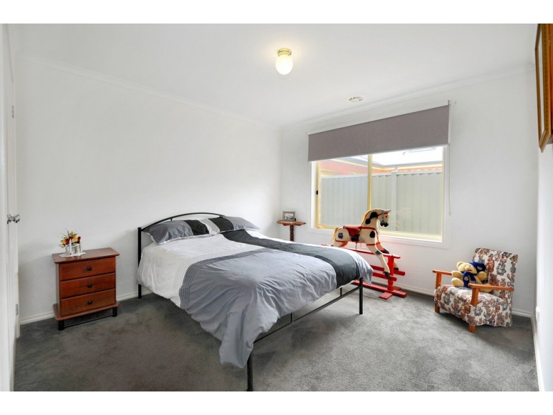 23 King George Way, Mitchell Park VIC 3352