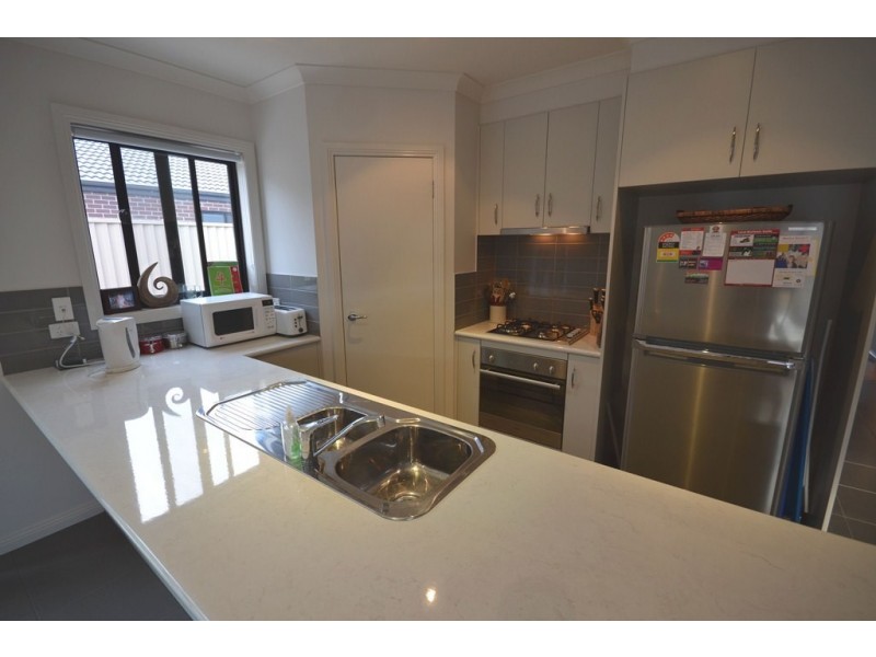 10 Muller Court, Mount Clear VIC 3350