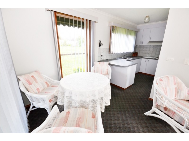 18 Picton Street, Sebastopol VIC 3356