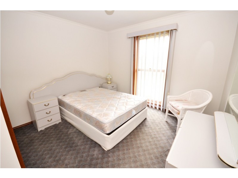 18 Picton Street, Sebastopol VIC 3356