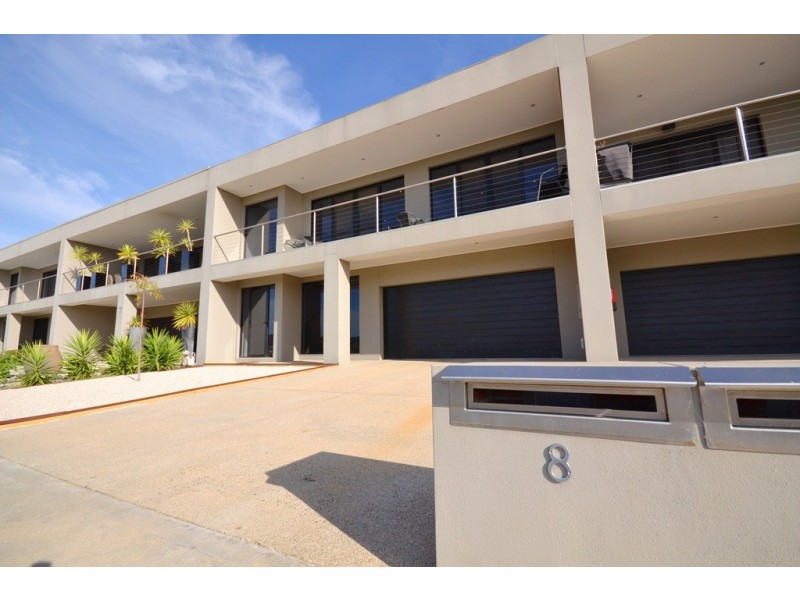 8 Broderick Court, Canadian VIC 3350