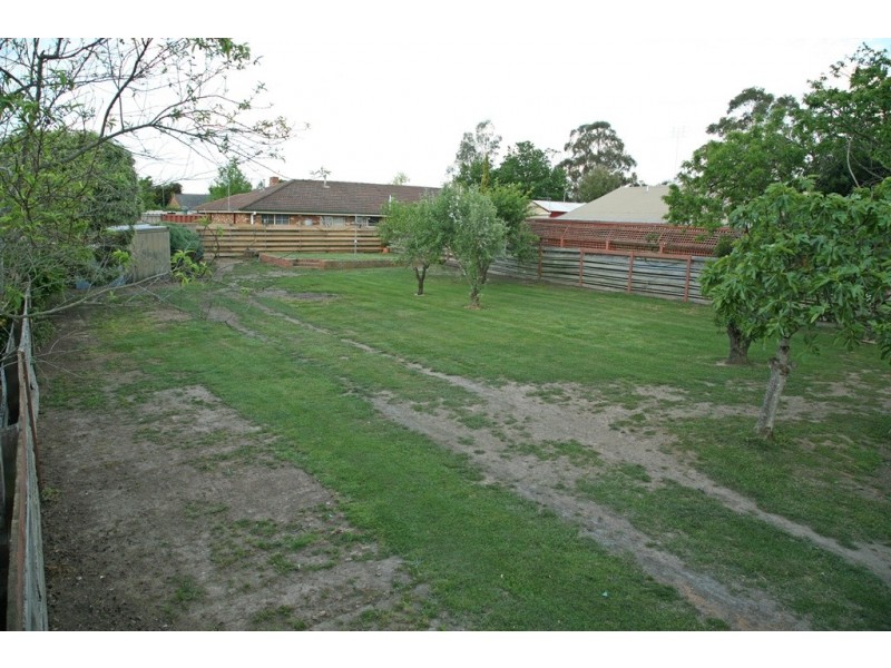 12 Charles Drive, Cardigan Village VIC 3352