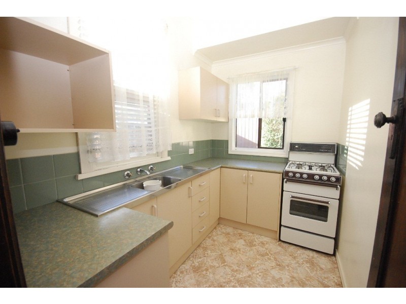 210a Doveton Crescent, Soldiers Hill VIC 3350