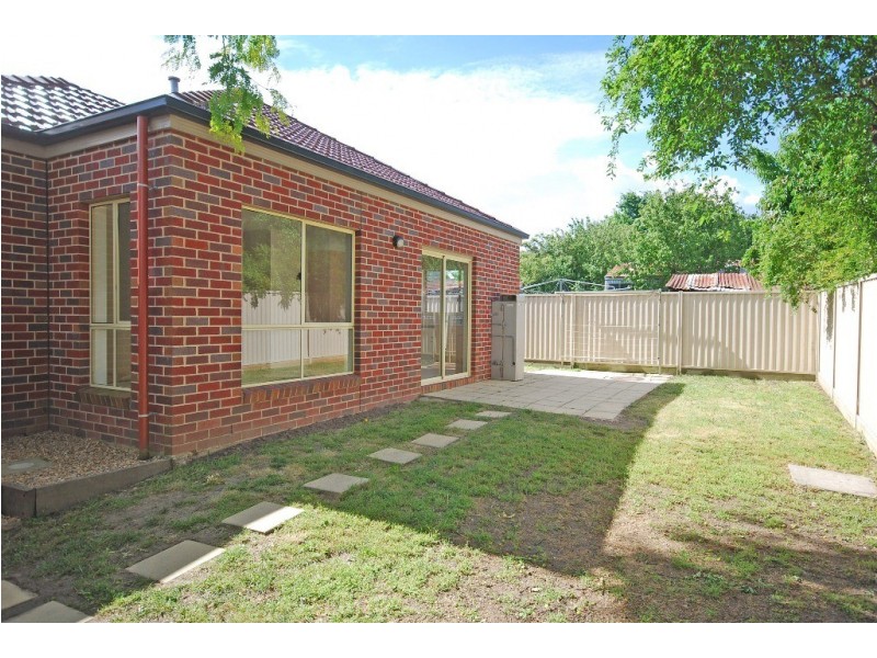 5a Malakoff Street, Newington VIC 3350