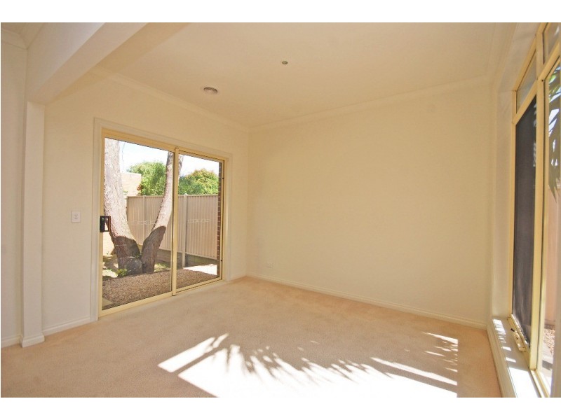 5a Malakoff Street, Newington VIC 3350