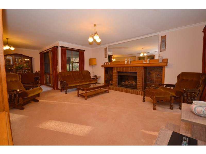 56 Woodland Drive, Scarsdale VIC 3351