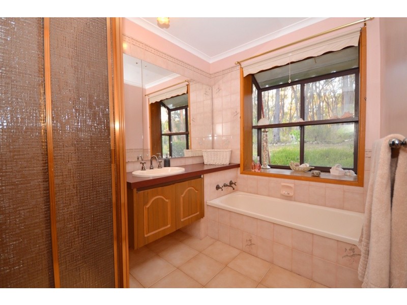 56 Woodland Drive, Scarsdale VIC 3351