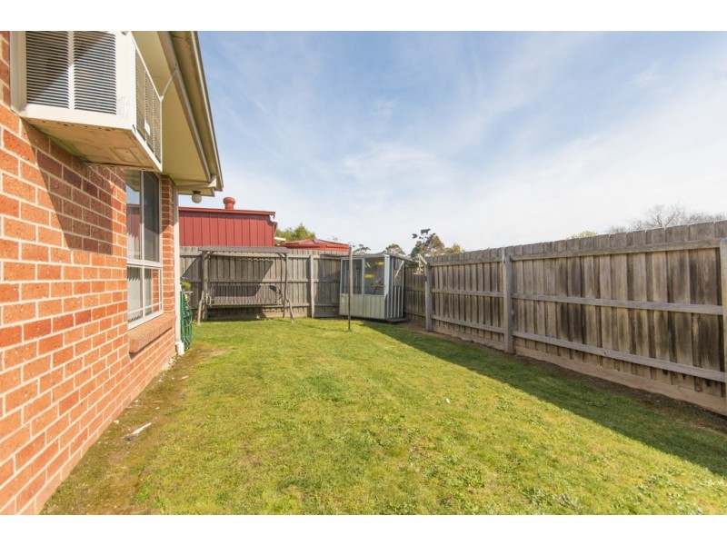 50 Victory Avenue, Alfredton VIC 3350