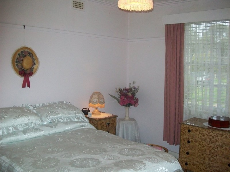 18 William Street, Lismore VIC 3324