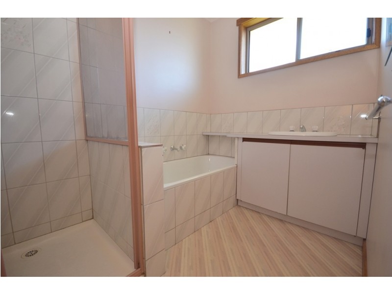 7/24 Spencer  Street, Sebastopol VIC 3356