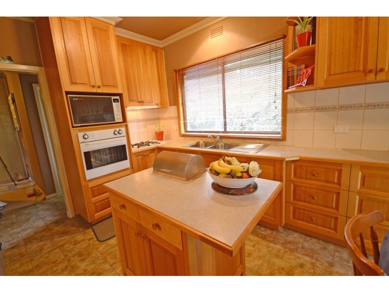 102 Daylesford Road, Brown Hill VIC 3350