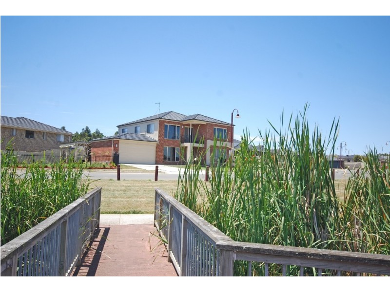 3 Carnaby Way, Canadian VIC 3350