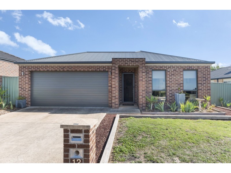 12 Hodge Street, Miners Rest VIC 3352