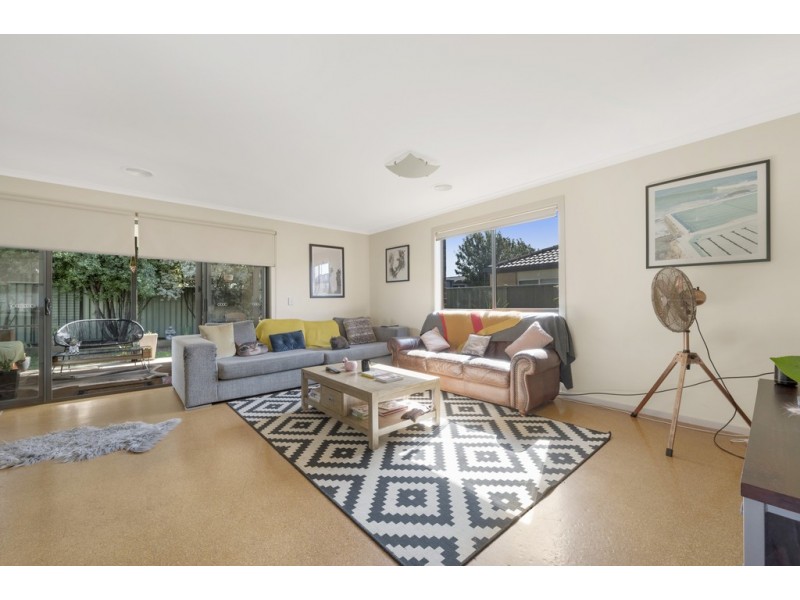 12 Hodge Street, Miners Rest VIC 3352