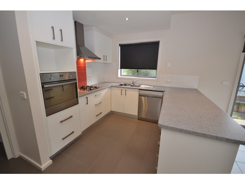 4/5 Brophy Street, Brown Hill VIC 3350