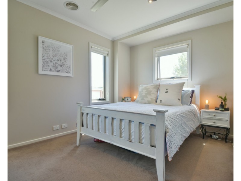 12b Ludbrook Court, Brown Hill VIC 3350