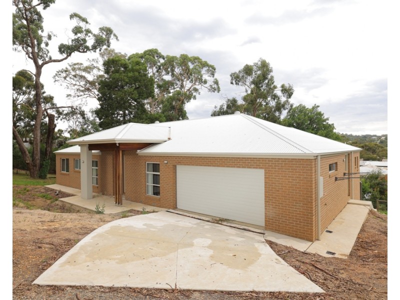 901 Cathcart Street, Buninyong VIC 3357