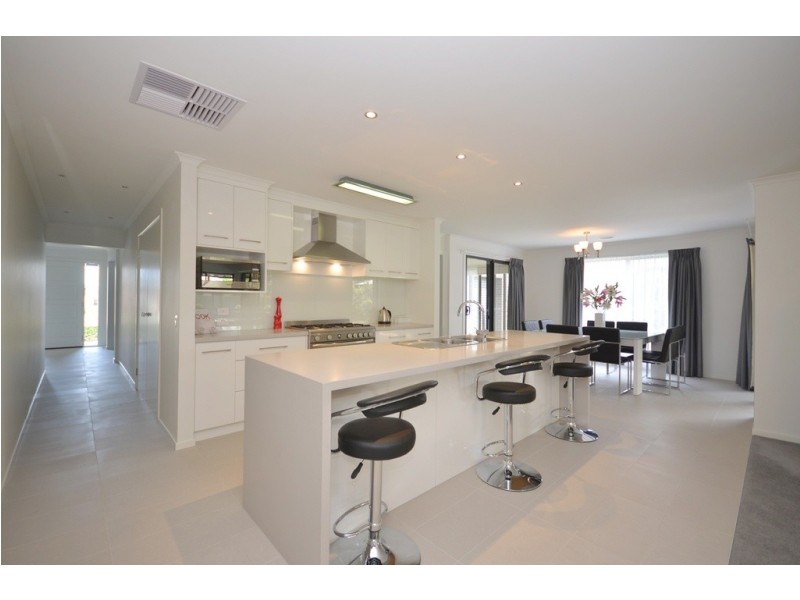 3 Montadale Court, Alfredton VIC 3350