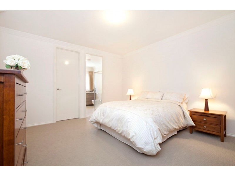 5 Swift Rise, Brown Hill VIC 3350