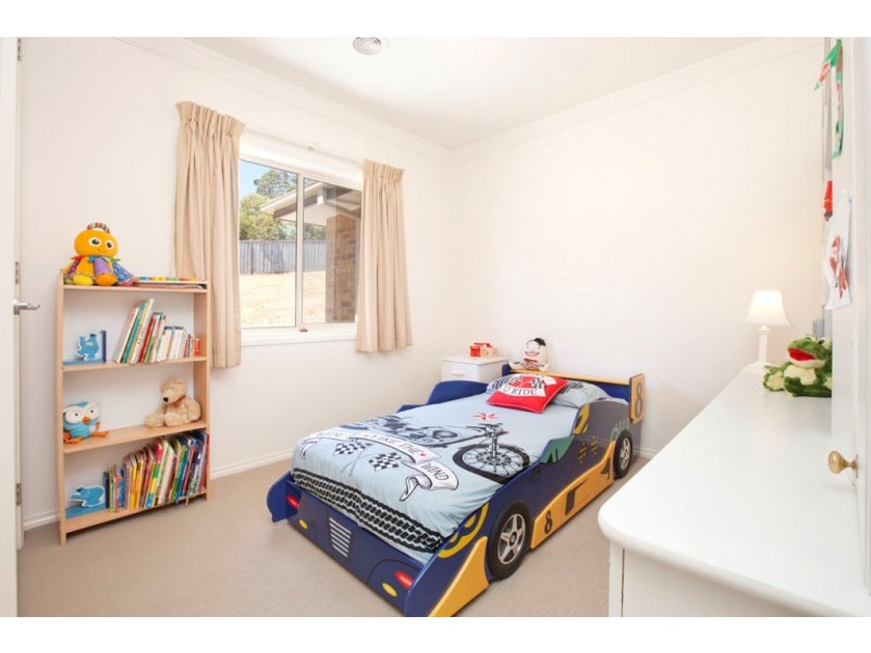 5 Swift Rise, Brown Hill VIC 3350