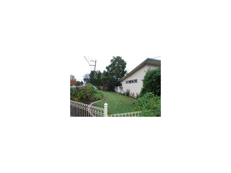 1351 Geelong Road, Mount Clear VIC 3350