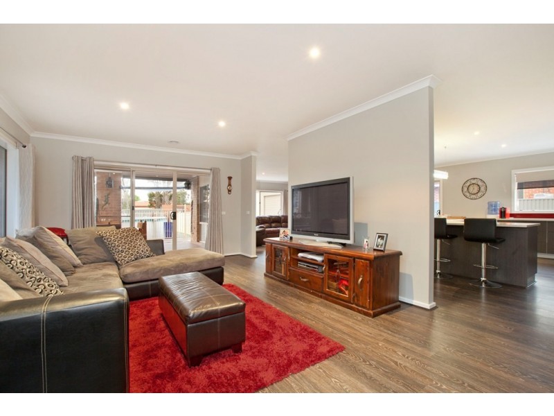 5 Montadale Court, Alfredton VIC 3350