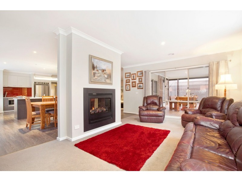 5 Montadale Court, Alfredton VIC 3350