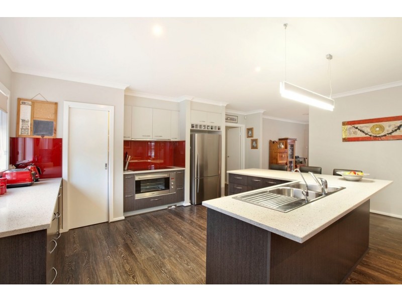 5 Montadale Court, Alfredton VIC 3350