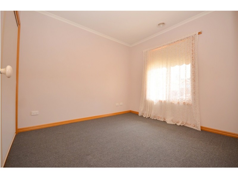 6/324 Peel Street North, Black Hill VIC 3350