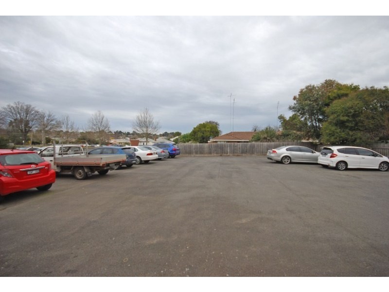 17 Dana Street, Ballarat VIC 3350